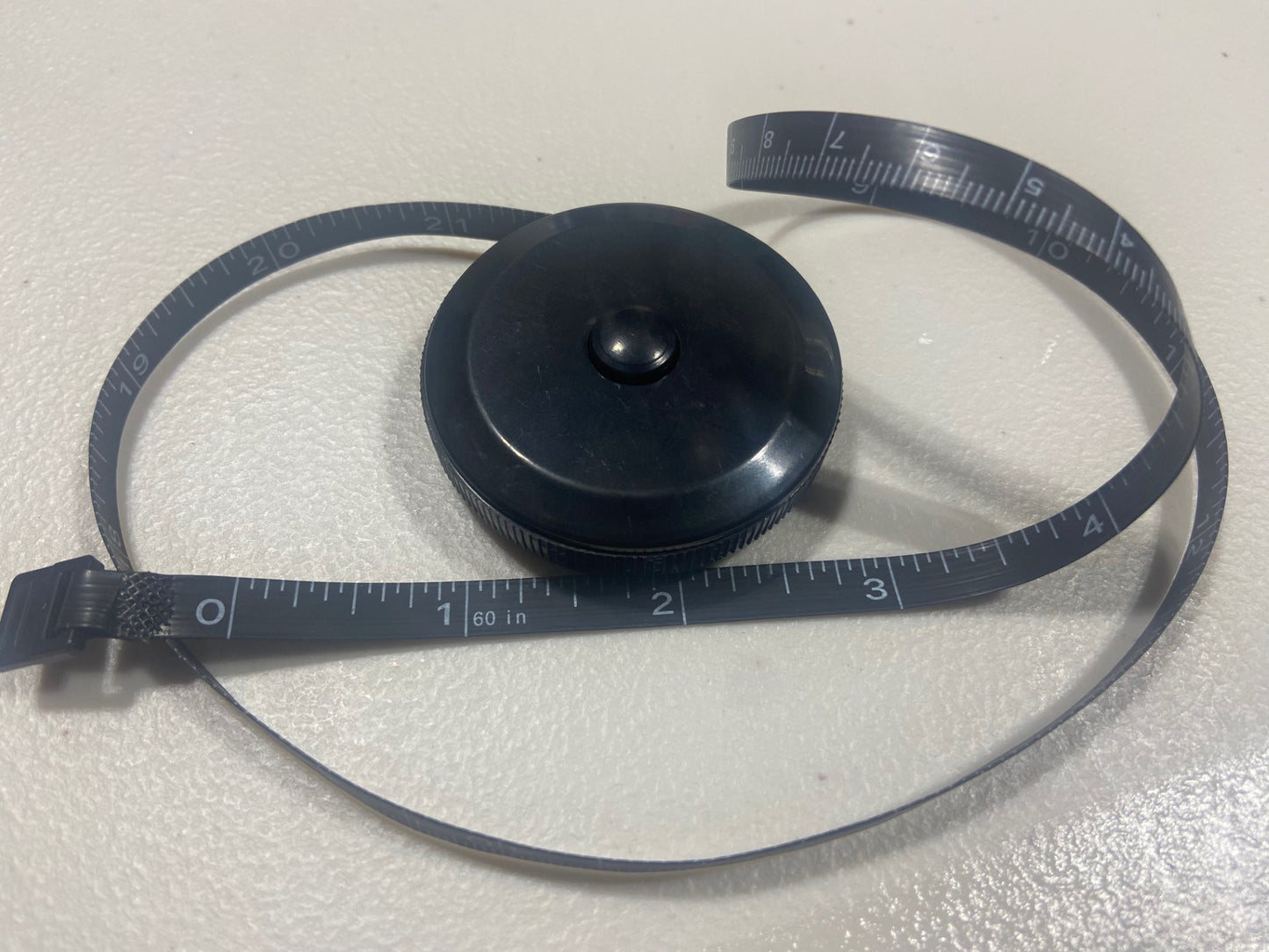 Retractable Measuring Tape 60"