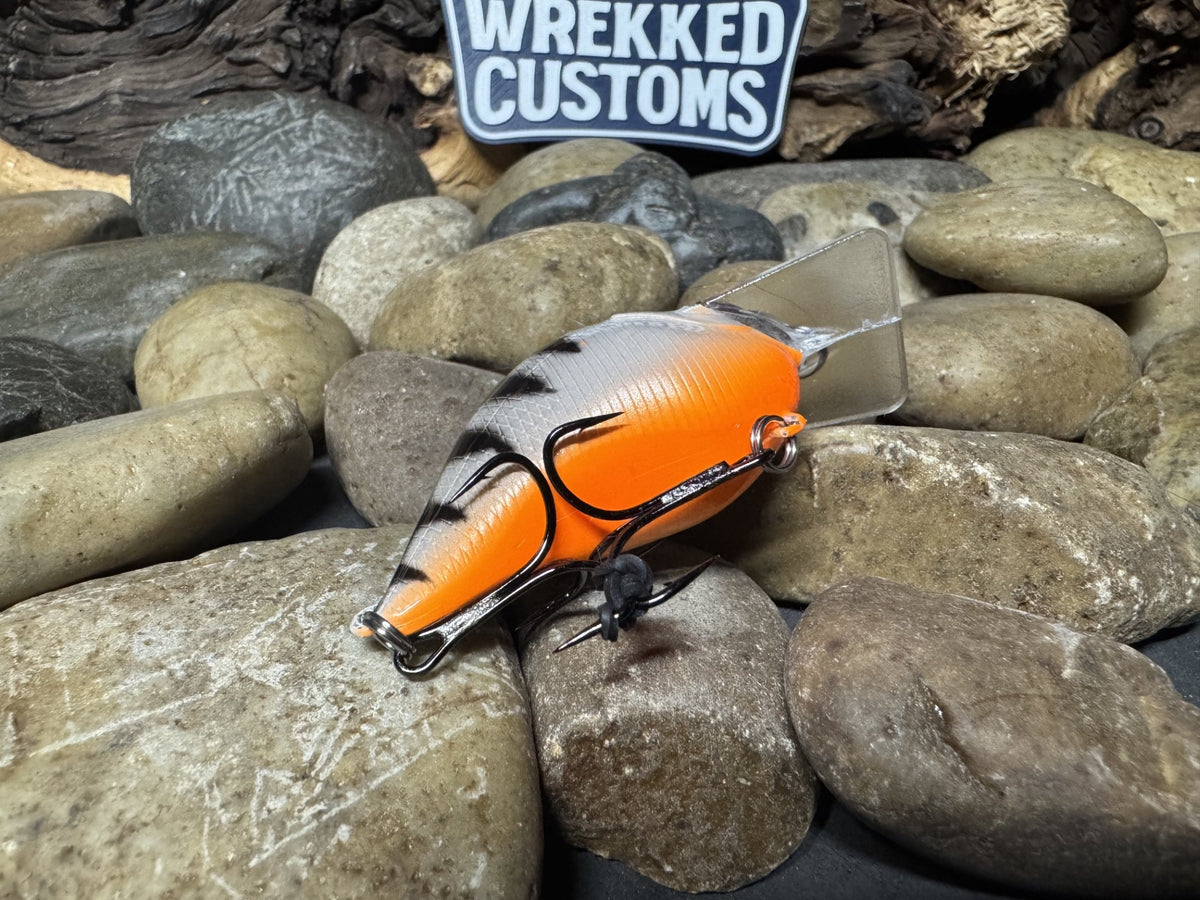 Square Bill 1.5 Scrank White Perch Orange Belly