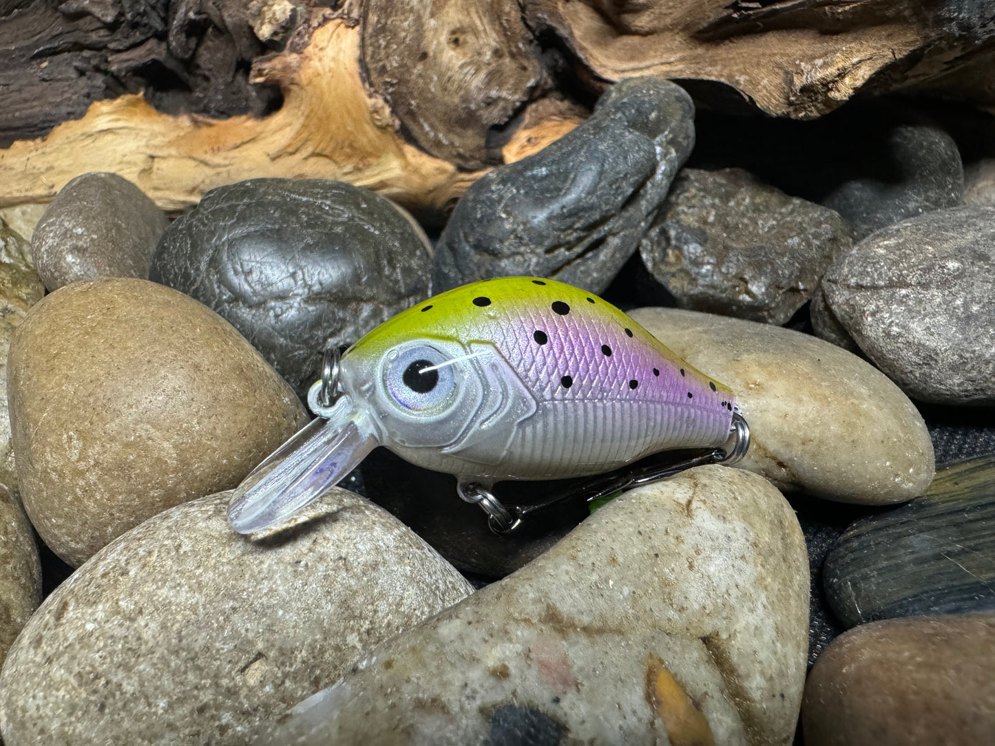 Mighty Wart Pearl Silver Base Rainbow Trout Crankbait