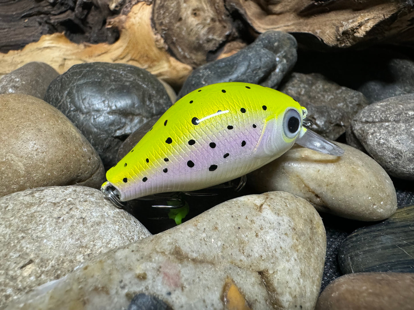 Mighty Wart Pearl White Base Rainbow Trout Crankbait