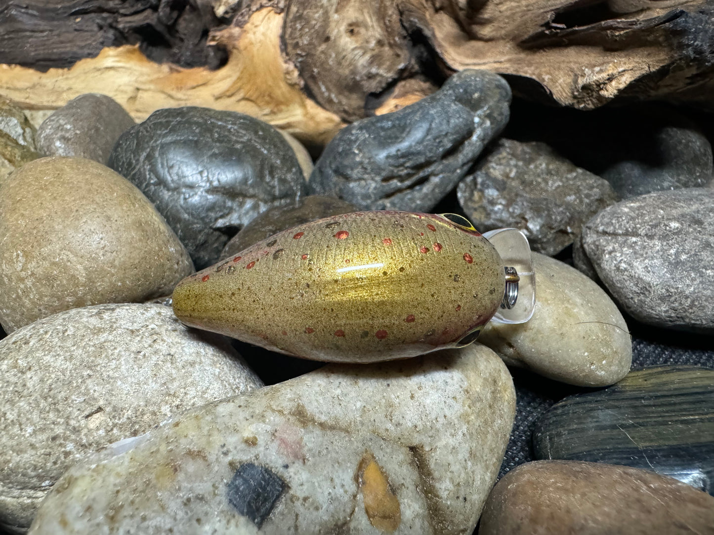 Mighty Wart Pearl Silver Cutthroat Trout Crankbait