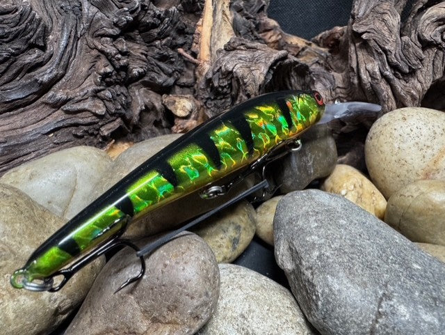 Dead Eye Crank Bait Holographic Orange Belly Green Perch