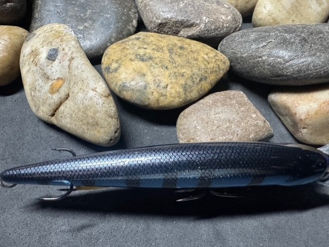 Walleye Deep Bandit Blue Perch